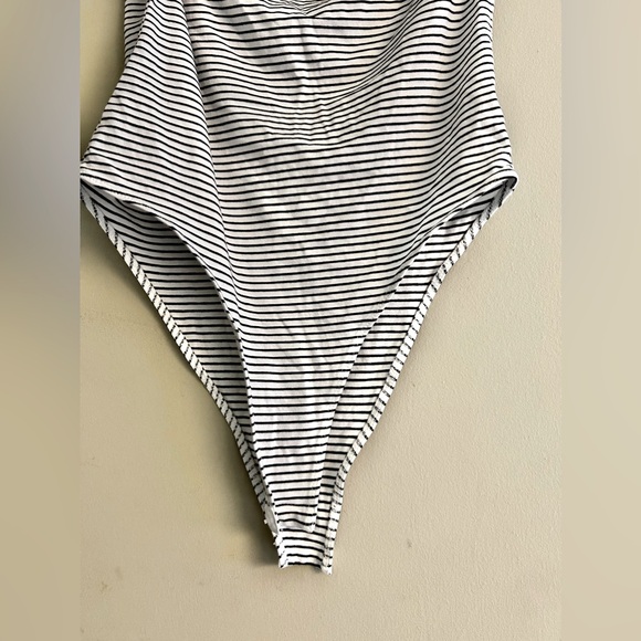 Faux wrap body suit - Picture 2 of 4